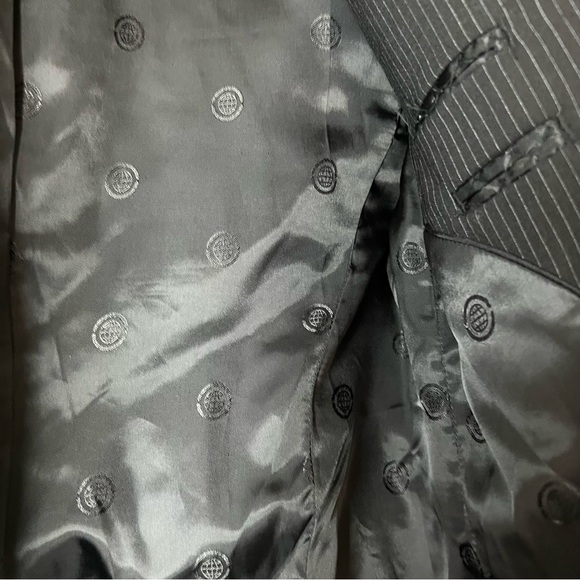 Max Studio Women Black Wool Pinstripe Blazer Jacket, Size 4 - Picture 13 of 17